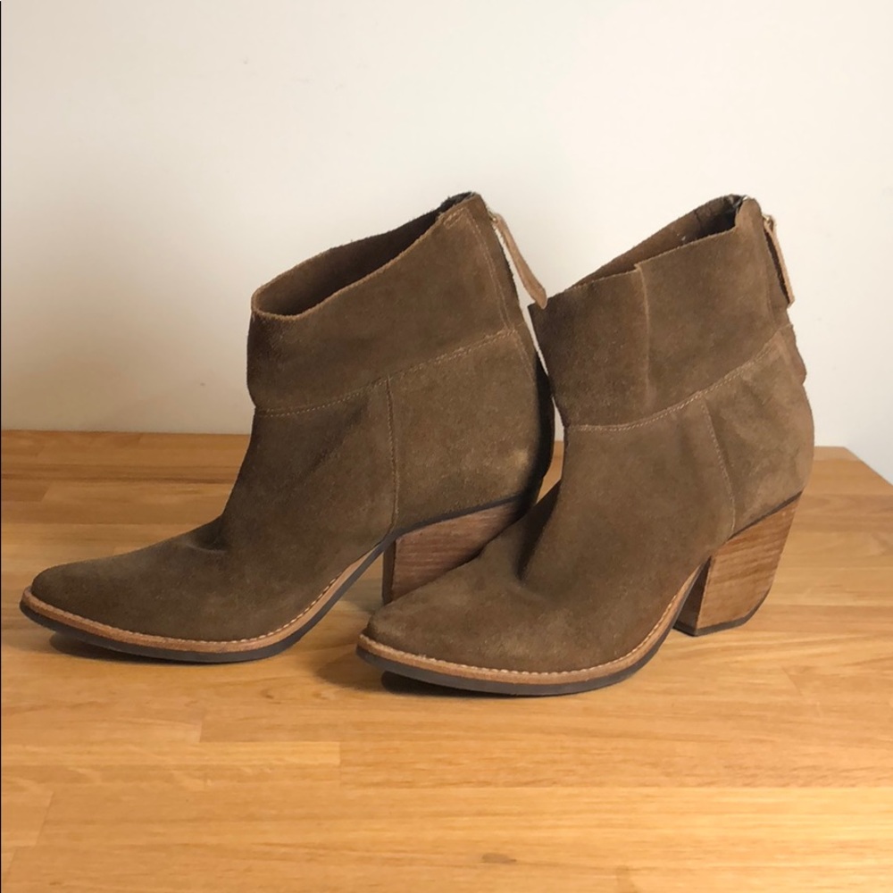 Matisse Brown Suede Boots with Wood Heel - 8.5
